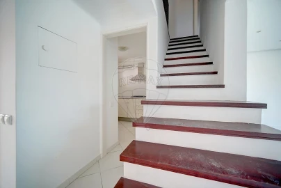 Apartamento T3 para Venda em Algueirão-Mem Martins