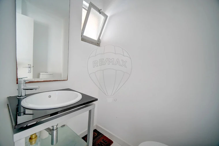 Apartamento T3 para Venda em Algueirão-Mem Martins Foto 2