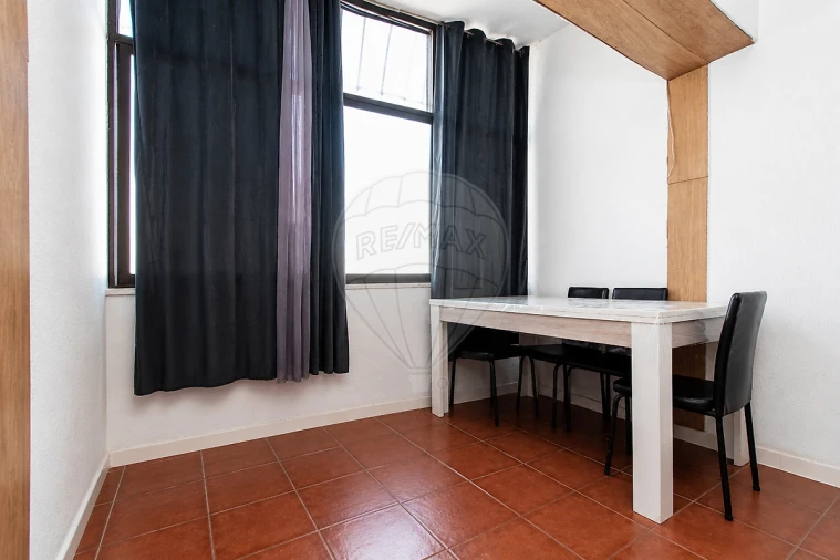 Apartamento T3 para Venda em Rio de Mouro Foto 21
