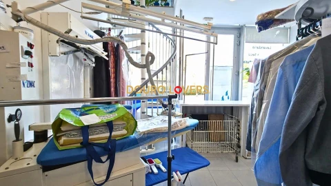 Negócio para Venda em Santa Marinha e São Pedro da Afurada