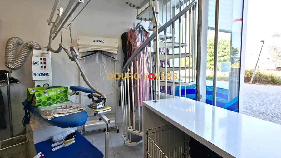 Negócio para Venda em Santa Marinha e São Pedro da Afurada Foto 26
