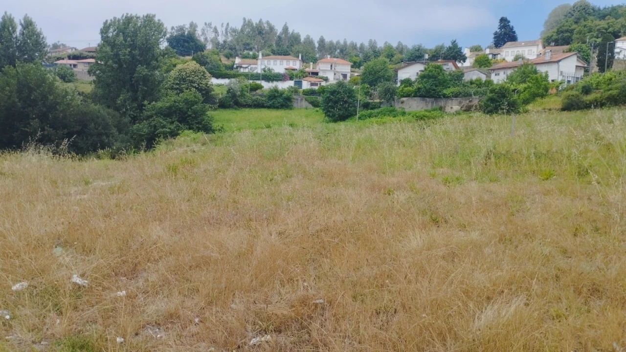 Terreno para Venda em O. Azeméis, Riba-Ul, Ul, Macinhata Seixa, Madail Foto 6