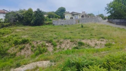 Terreno para Venda em O. Azeméis, Riba-Ul, Ul, Macinhata Seixa, Madail