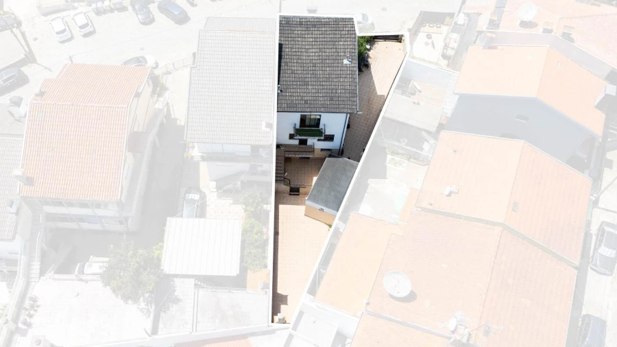 Moradia T4 para Venda em Fânzeres e São Pedro da Cova Foto 31