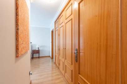 Apartamento T3 para Venda em Castêlo da Maia