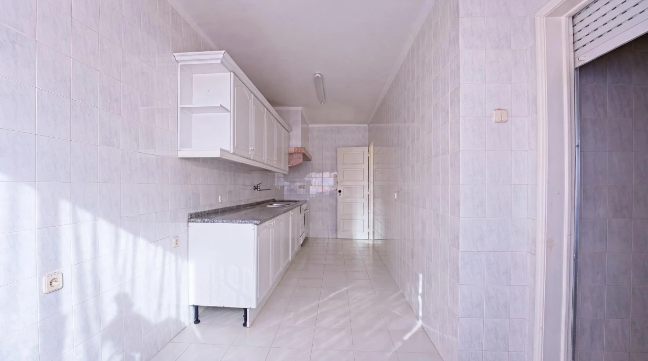 Apartamento T2 para Venda em Almada, Cova da Piedade, Pragal e Cacilhas Foto 10