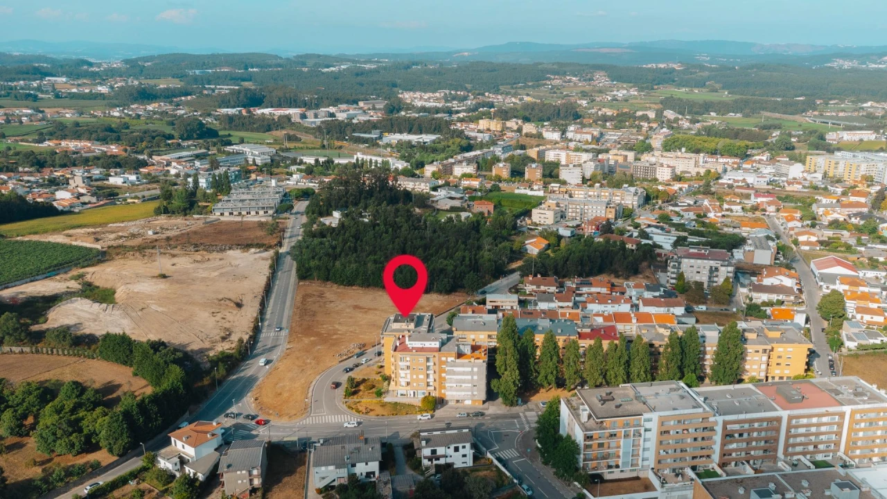 Apartamento T3 para Venda em Castêlo da Maia Foto 16