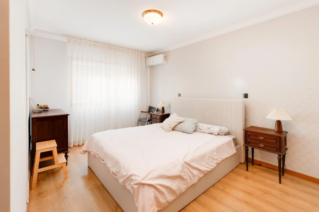 Apartamento T3 para Venda em Castêlo da Maia Foto 8