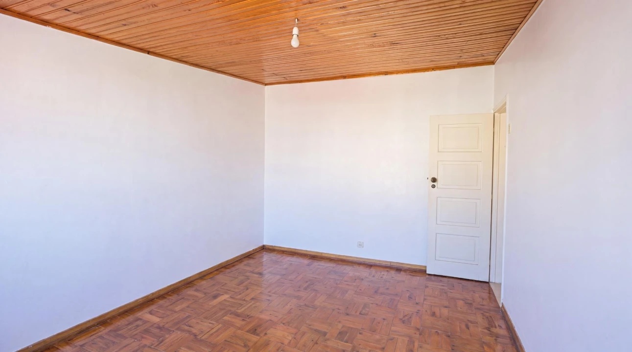 Apartamento T2 para Venda em Almada, Cova da Piedade, Pragal e Cacilhas Foto 4