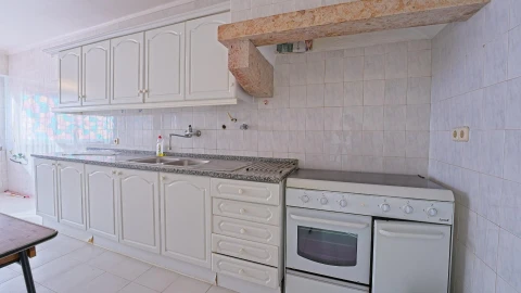 Apartamento T2 para Venda em Almada, Cova da Piedade, Pragal e Cacilhas