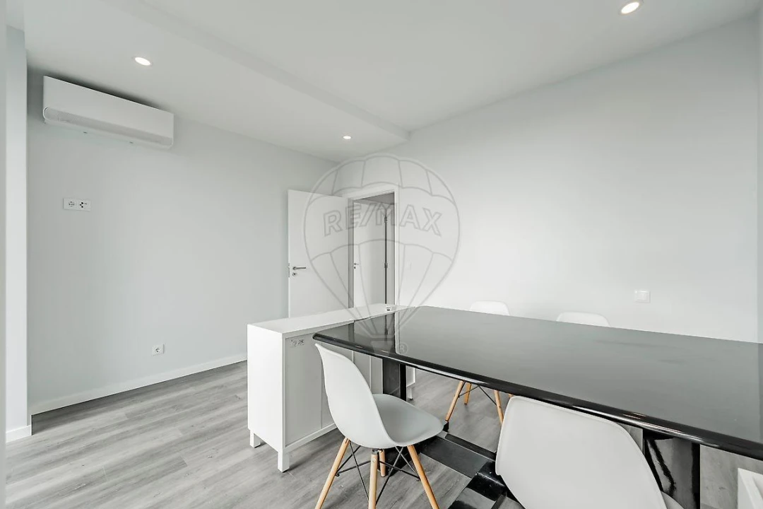 Apartamento T3 para Venda em Ferreiros e Gondizalves Foto 25