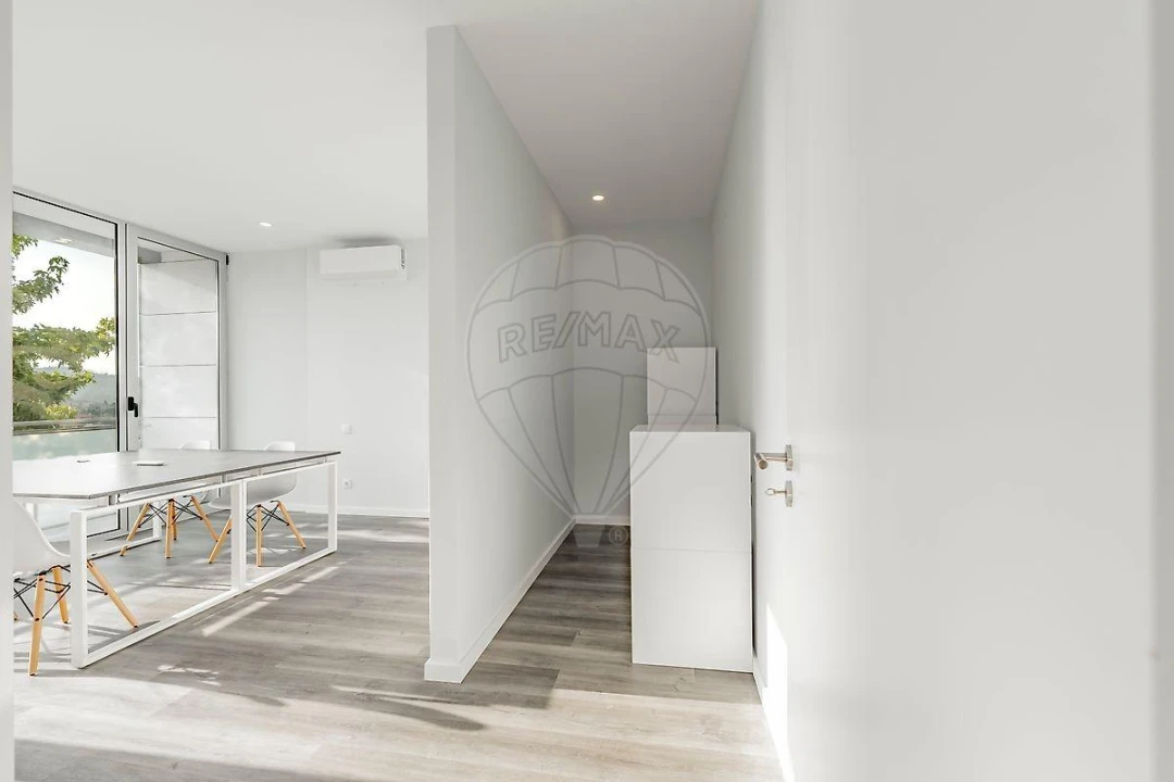 Apartamento T3 para Venda em Ferreiros e Gondizalves Foto 26
