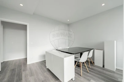 Apartamento T3 para Venda em Ferreiros e Gondizalves