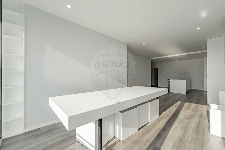 Apartamento T3 para Venda em Ferreiros e Gondizalves Foto 17