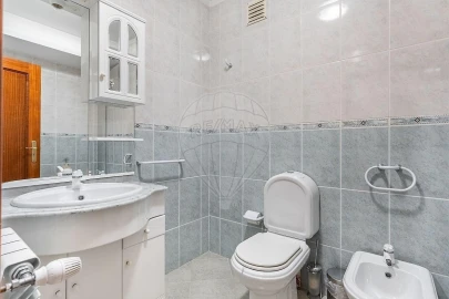 Apartamento T3 para Venda em Povoa de Lanhoso (N. Senhora do Amparo)