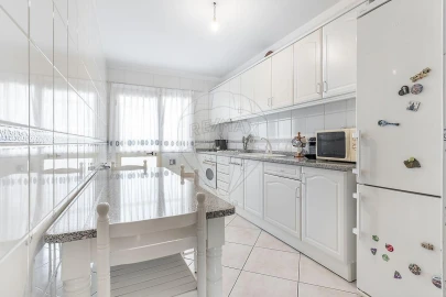 Apartamento T3 para Venda em Povoa de Lanhoso (N. Senhora do Amparo)