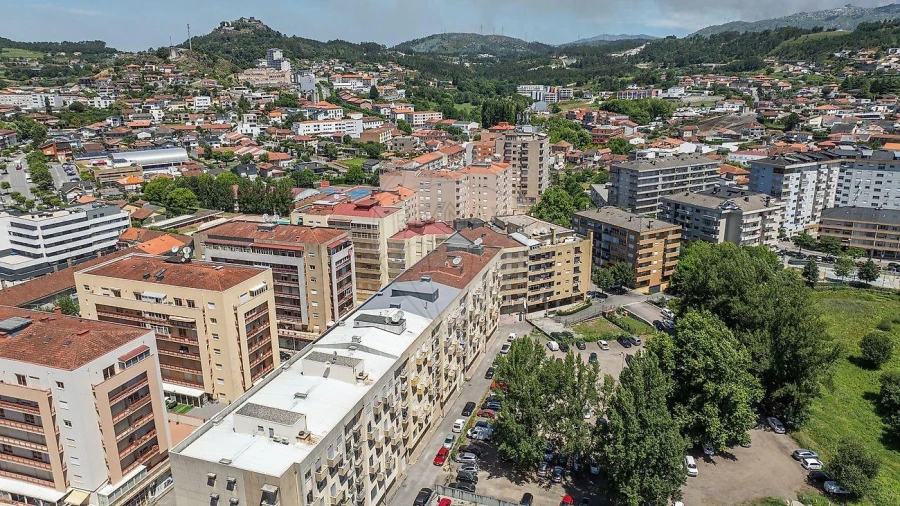 Apartamento T3 para Venda em Povoa de Lanhoso (N. Senhora do Amparo) Foto 8
