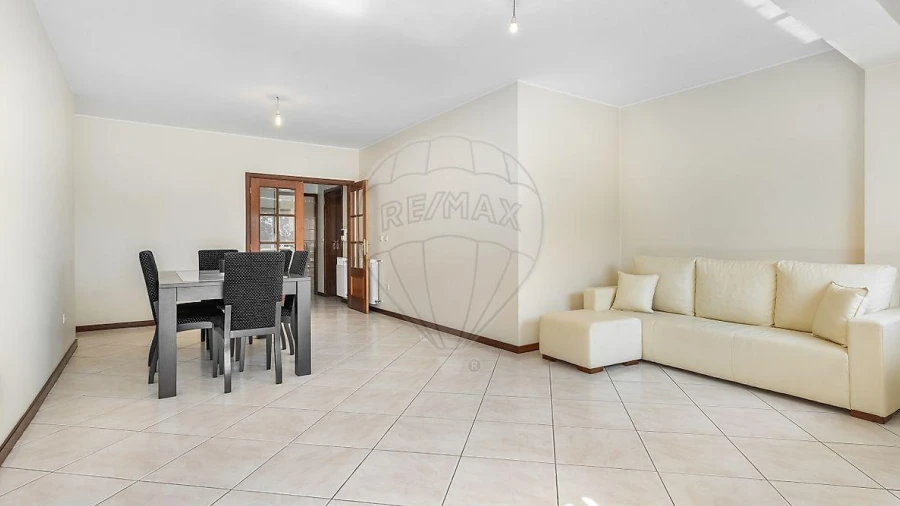 Apartamento T3 para Venda em Povoa de Lanhoso (N. Senhora do Amparo)