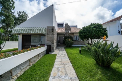Negócio para Venda em Anta e Guetim