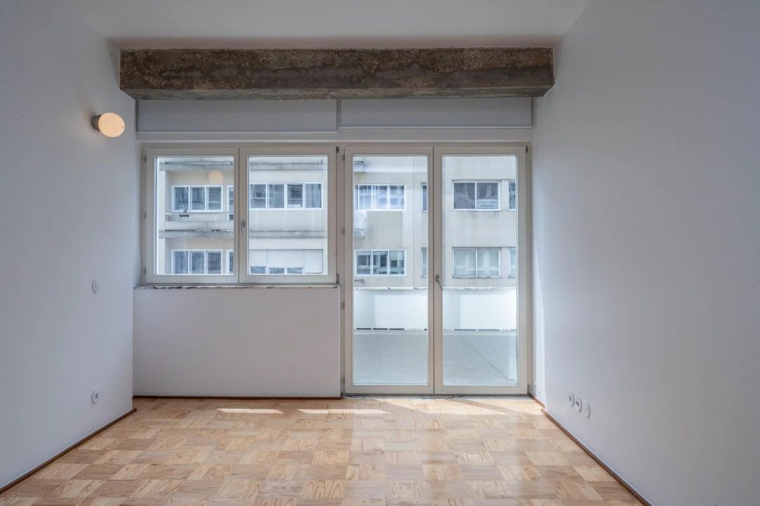 Apartamento T1 para Venda em Paranhos Foto 4