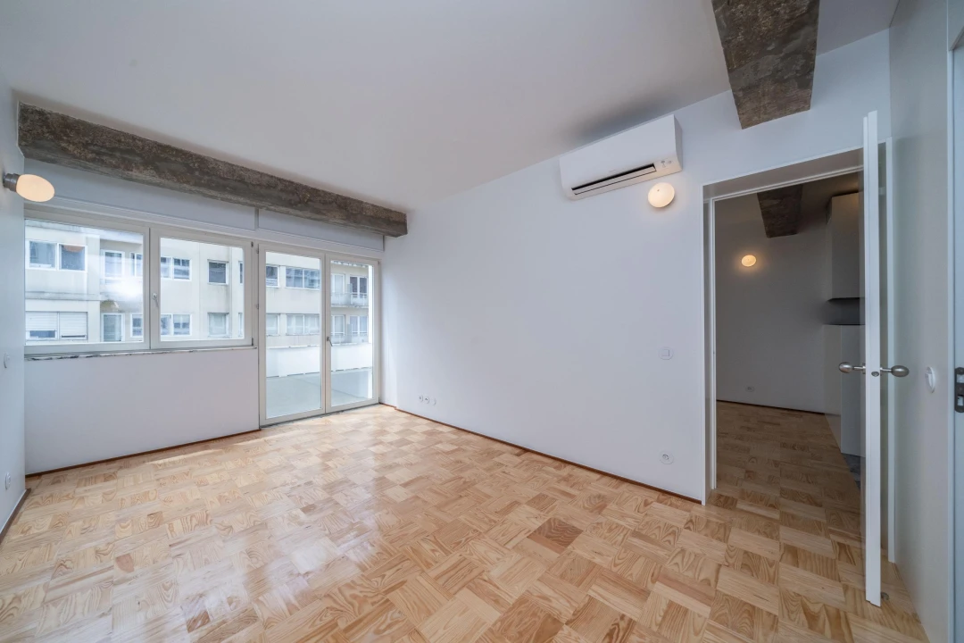 Apartamento T1 para Venda em Paranhos Foto 9