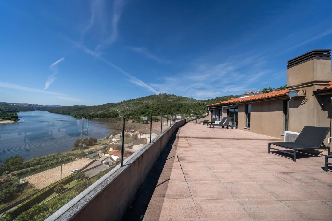 Negócio para Venda em Melres e Medas Foto 31