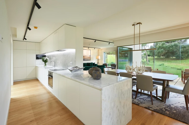 Apartamento T4 para Venda em Cascais e Estoril Foto 4