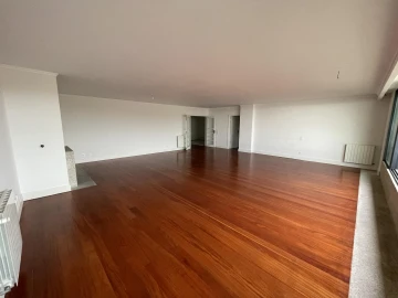 Apartamento T2 para Venda em Custóias, Leça do Balio e Guifões