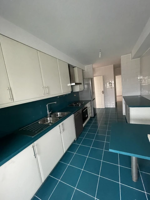 Apartamento T2 para Venda em Custóias, Leça do Balio e Guifões