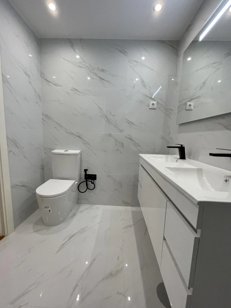 Apartamento T2 para Venda em Custóias, Leça do Balio e Guifões Foto 14