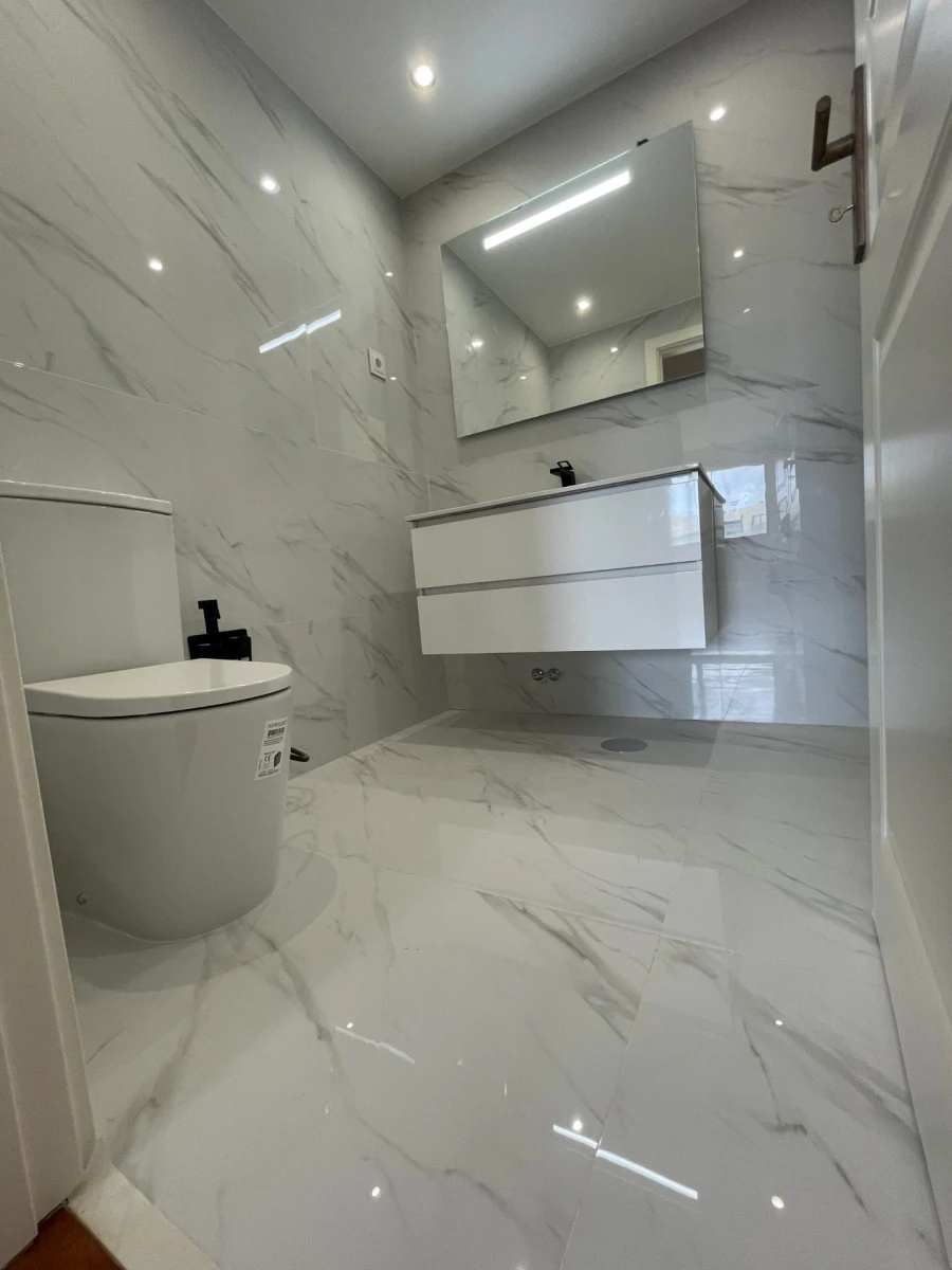 Apartamento T2 para Venda em Custóias, Leça do Balio e Guifões Foto 15