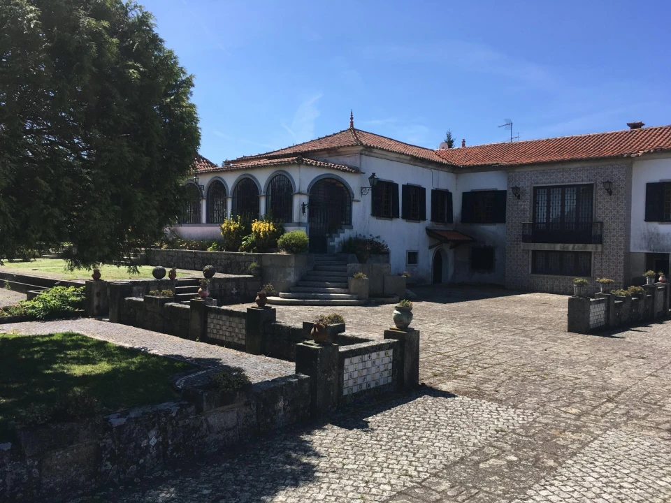 Moradia T10 para Venda em Vilar de Pinheiro Foto 12