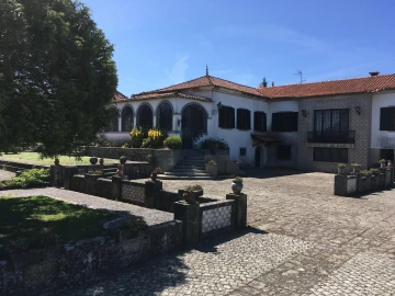 Moradia T10 para Venda em Vilar de Pinheiro