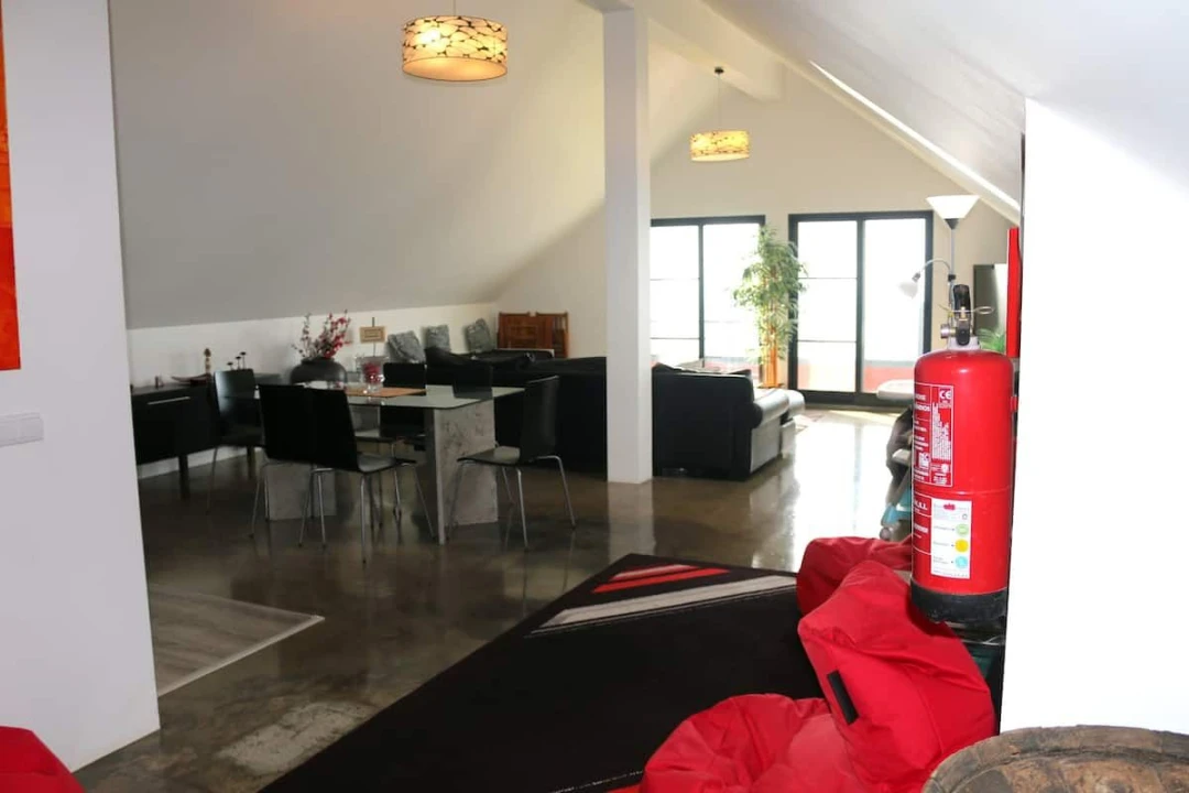 Moradia T8 para Venda em Fajã da Ovelha Foto 15
