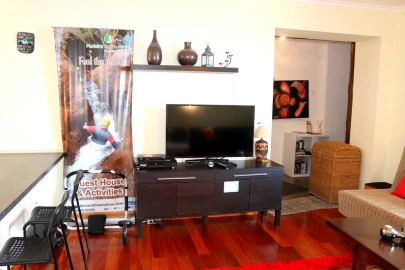 Moradia T8 para Venda em Fajã da Ovelha