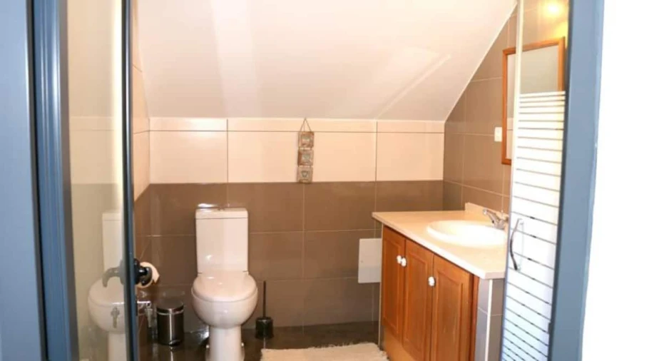 Moradia T8 para Venda em Fajã da Ovelha Foto 21