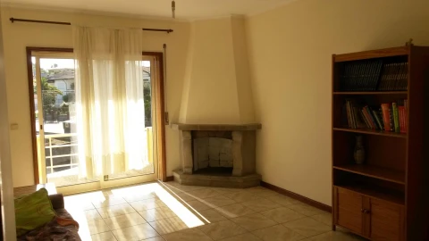 Apartamento T3 para Venda em Santa Maria da Feira, Travanca, Sanfins e Espargo