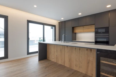 Apartamento T4 para Venda em Alcochete