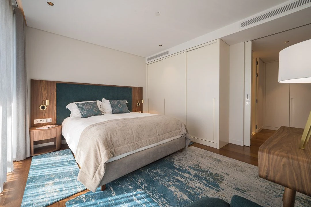 Apartamento T4 para Venda em Parque das Nações Foto 9