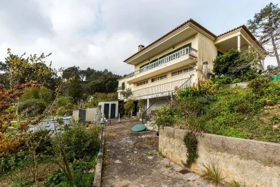 Moradia T5 para Venda em Lousa