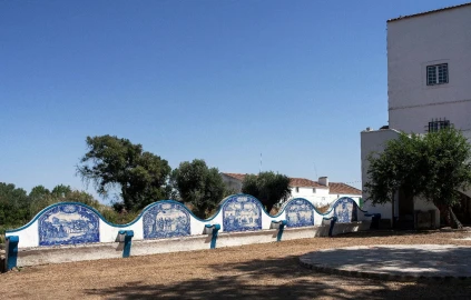 Moradia T12 para Venda em Cuba