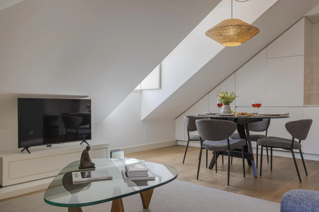 Apartamento para Venda em Santa Maria Maior Foto 2