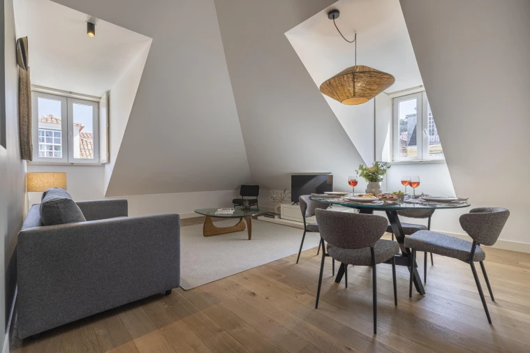 Apartamento para Venda em Santa Maria Maior Foto 3