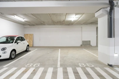 Apartamento T4 para Venda em Santa Marinha e São Pedro da Afurada