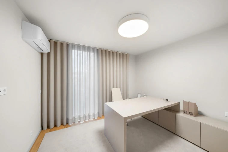 Apartamento T4 para Venda em Santa Marinha e São Pedro da Afurada Foto 8