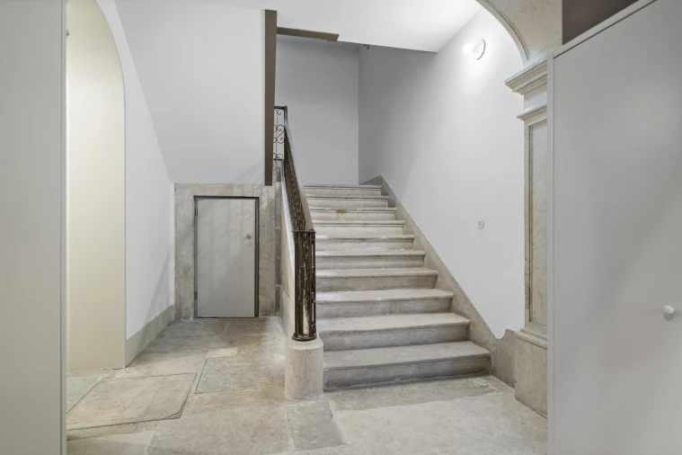 Apartamento T1 para Venda em Santa Maria Maior Foto 11