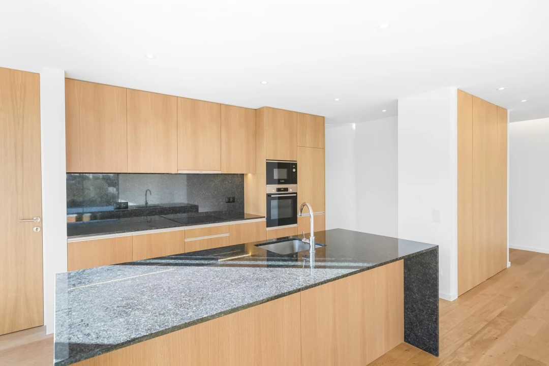 Apartamento T4 para Venda em Matosinhos e Leça da Palmeira Foto 8