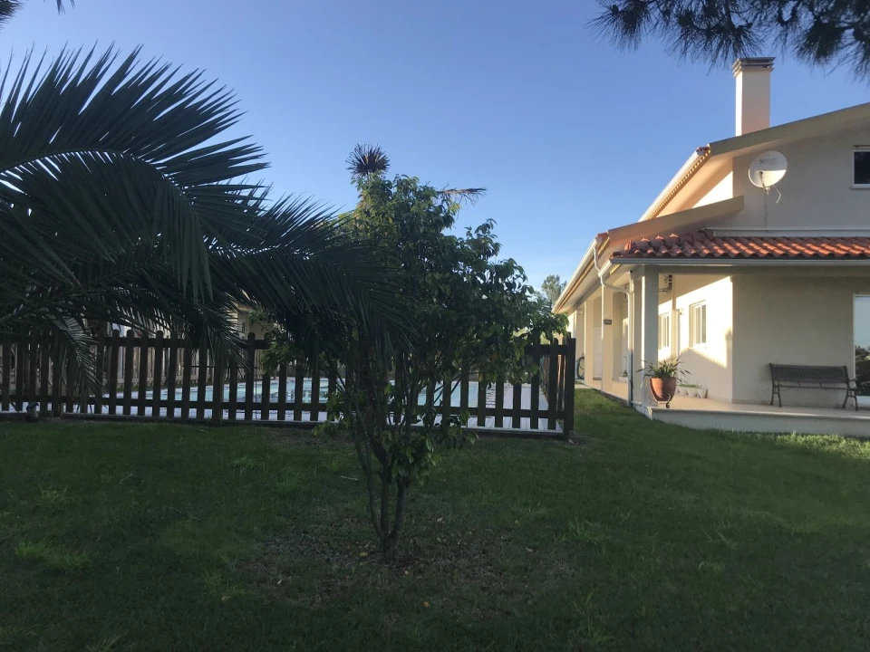 Moradia T3 para Venda em Gesteira e Brunhós Foto 3