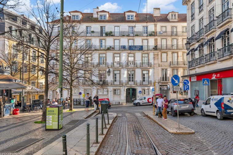 Apartamento T2 para Venda em Santa Maria Maior Foto 11