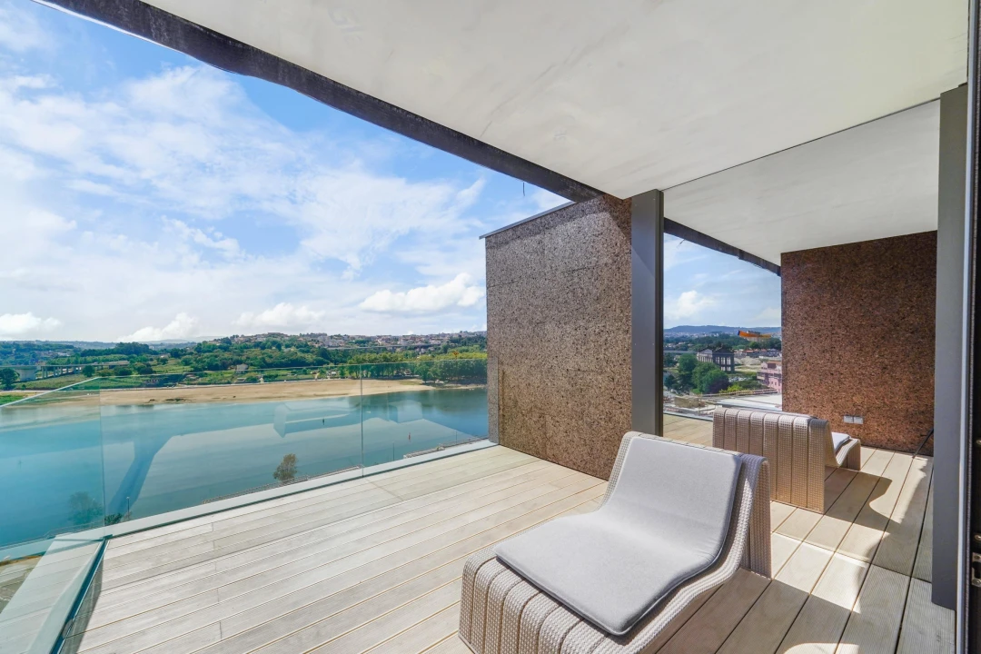 Apartamento T5 para Venda em Campanhã Foto 32